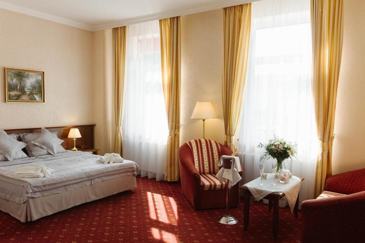 Hotel Jakub Sobieski Олава Экстерьер фото
