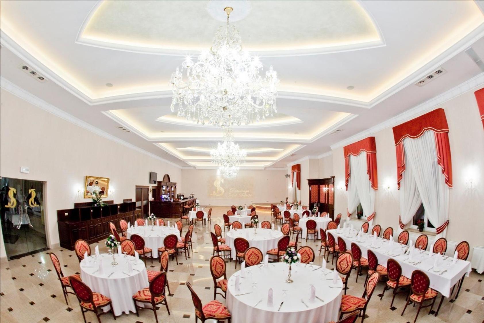 Hotel Jakub Sobieski Олава Экстерьер фото